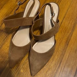NWOT heels 8.5